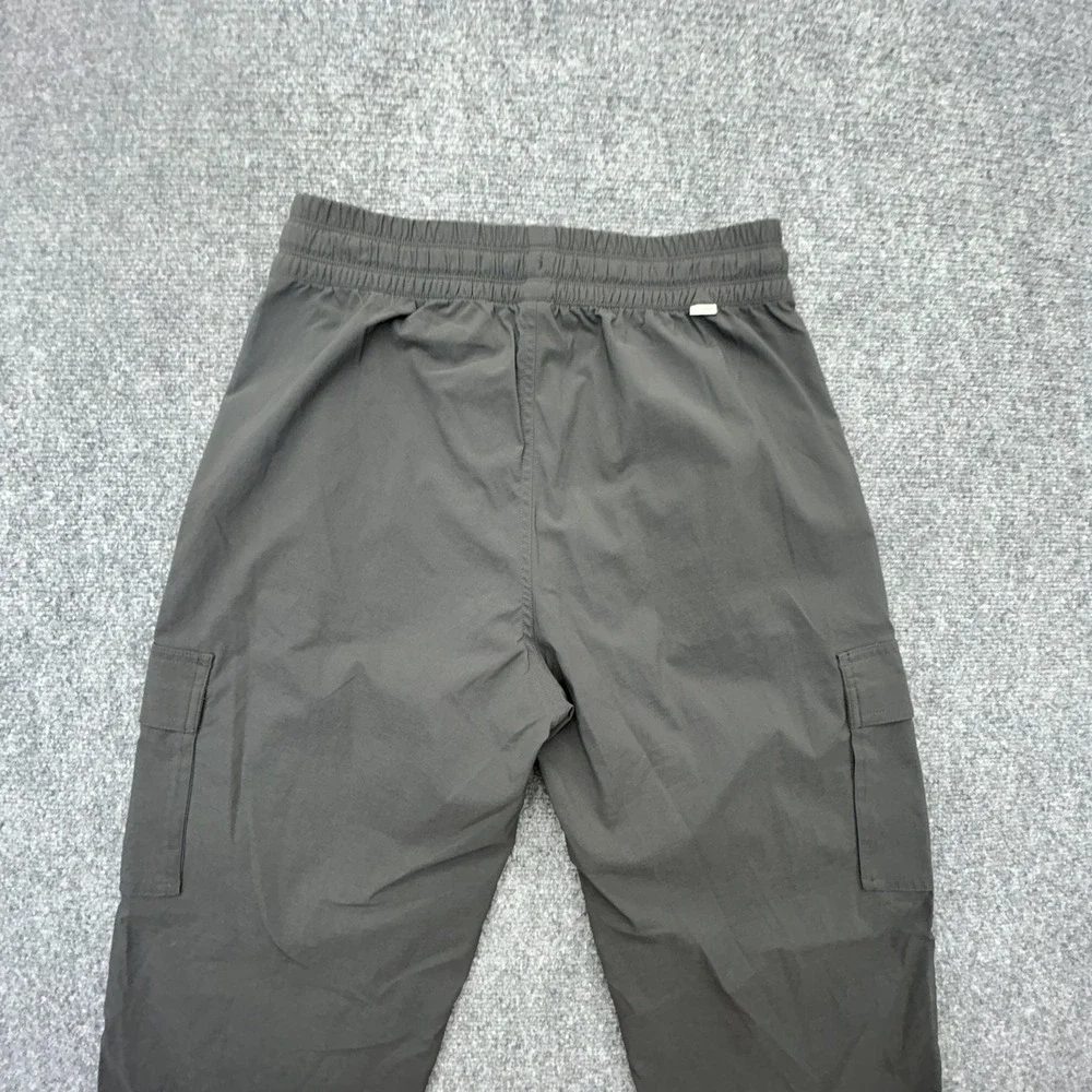 Vuori Jogger Pants Mens Small Gray Cargo‎ Stretch Elastic Waist Hiking VW494
